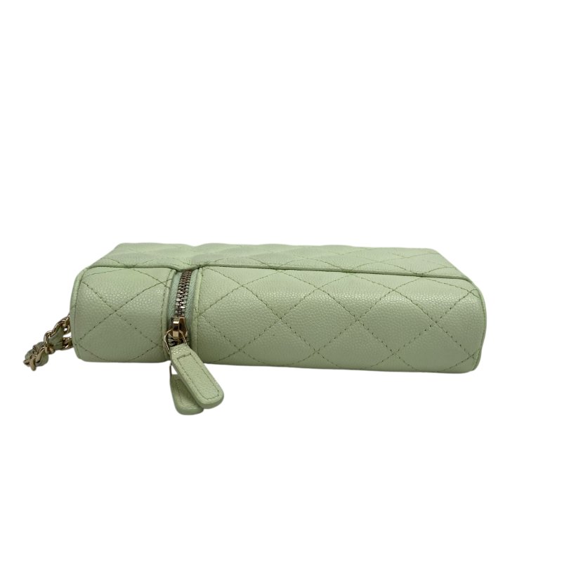 【CHANEL】薄荷綠 Caviar 魚子醬皮革 金扣 鏈條手機包 Chain Shoulder Bag（二手）-8