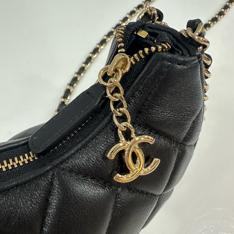 Chanel ap3232 黑色羊皮雙C鏈條斜背包 月牙包mini-15