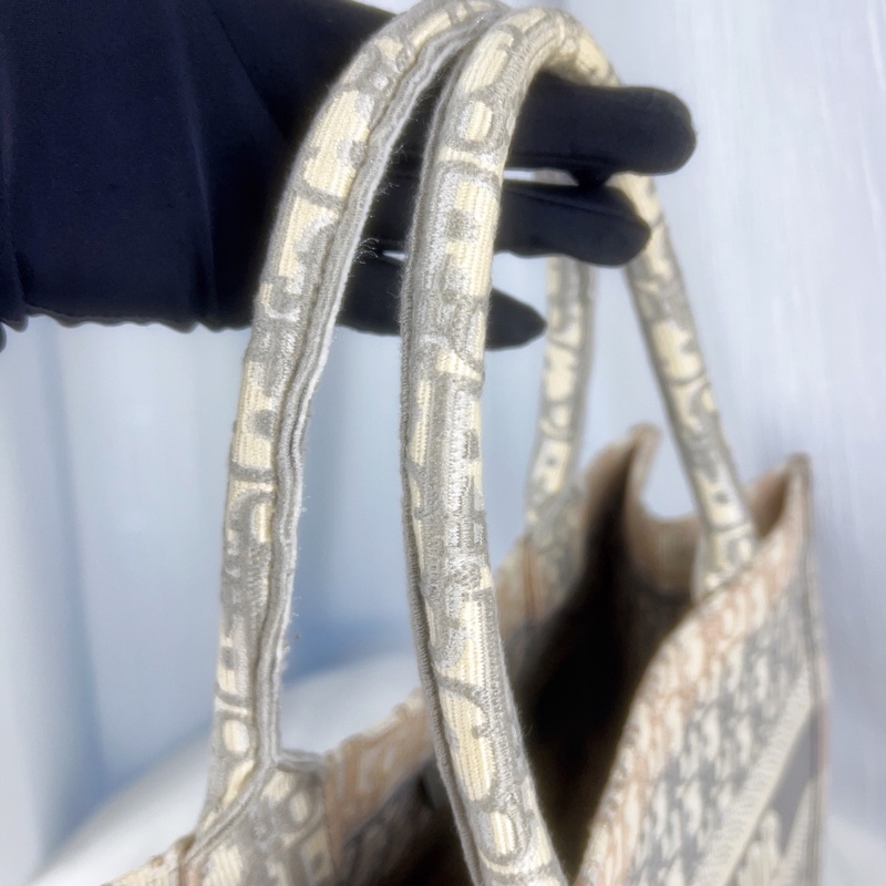 98新迪奧/Dior 灰色托特，大容量老花刺繡-3