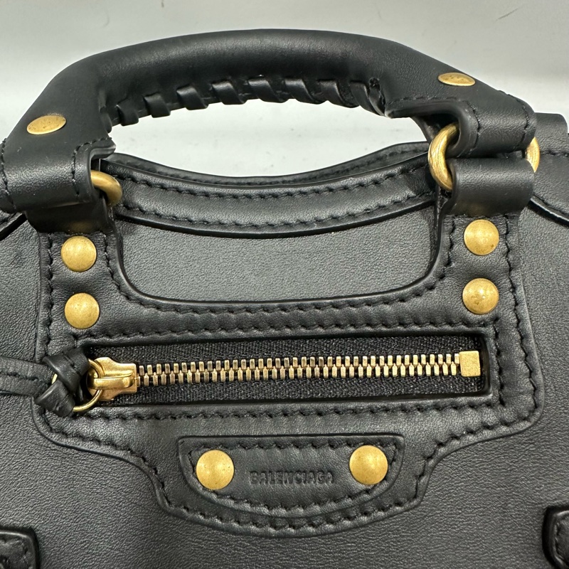 balenciaga 638527黑皮金釦迷你機車包 小廢包-19