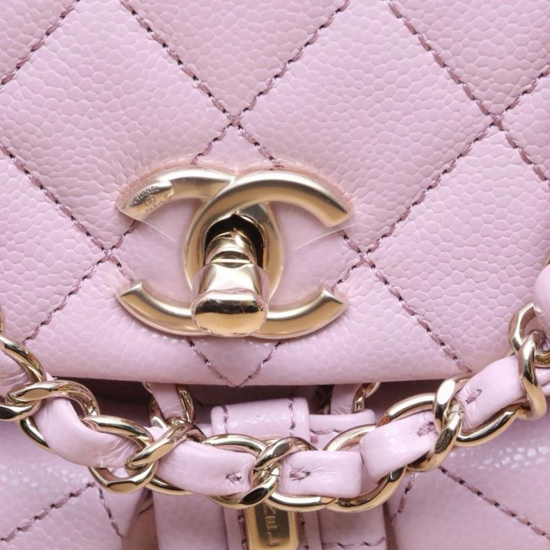 CHANEL(香奈兒) 23P Duma 抽繩口蓋雙肩包 雙口袋 小號 18cm 紫色 荔枝 晶片開 淺金扣-5