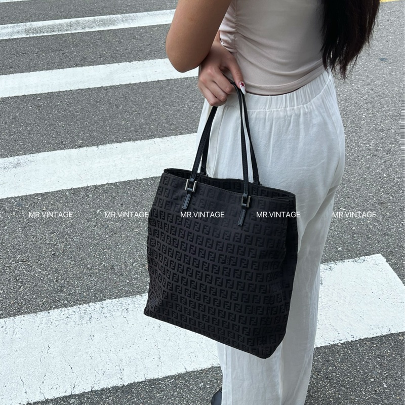 🏷️ Fendi 手提包/肩背包-2