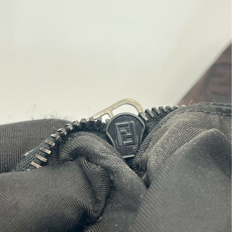 🏷️ Fendi 手提包/肩背包-8