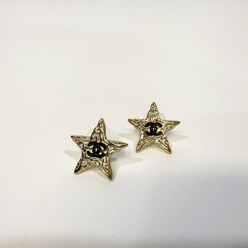 Chanel金色熔岩星星黑雙C耳環ABC947-3