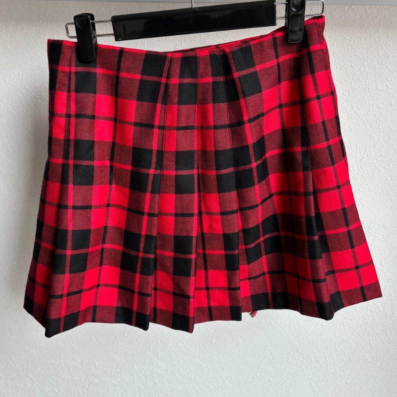 ::BURBERRY:: Tartan wool mini skirt 紅黑格紋迷你短裙-2
