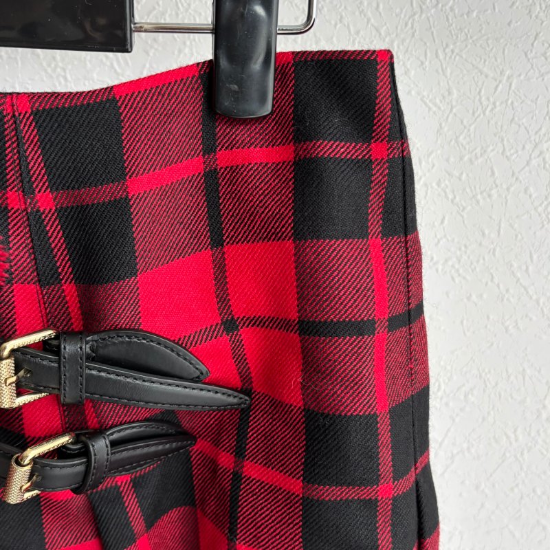 ::BURBERRY:: Tartan wool mini skirt 紅黑格紋迷你短裙-11