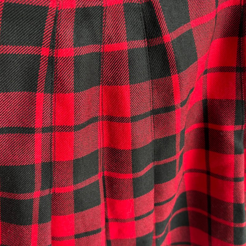 ::BURBERRY:: Tartan wool mini skirt 紅黑格紋迷你短裙-13