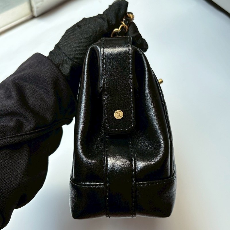 Chanel 金鍊黑色油蠟皮兩用醫生包 24-12