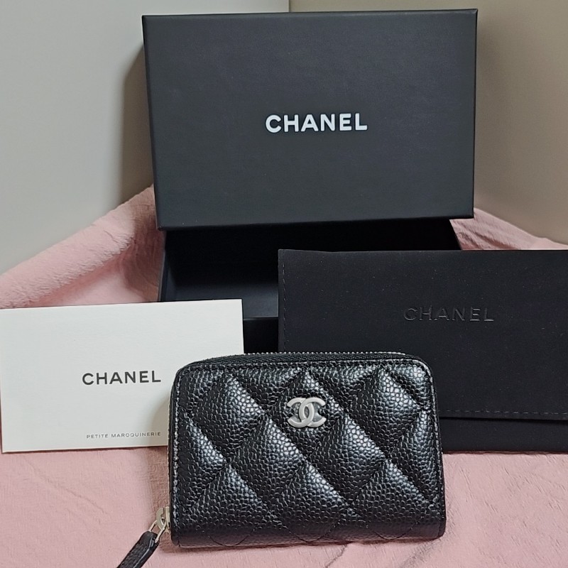 全新 CHANEL 經典魚子醬 荔枝皮 菱格紋 ㄇ字拉鍊零錢包-0