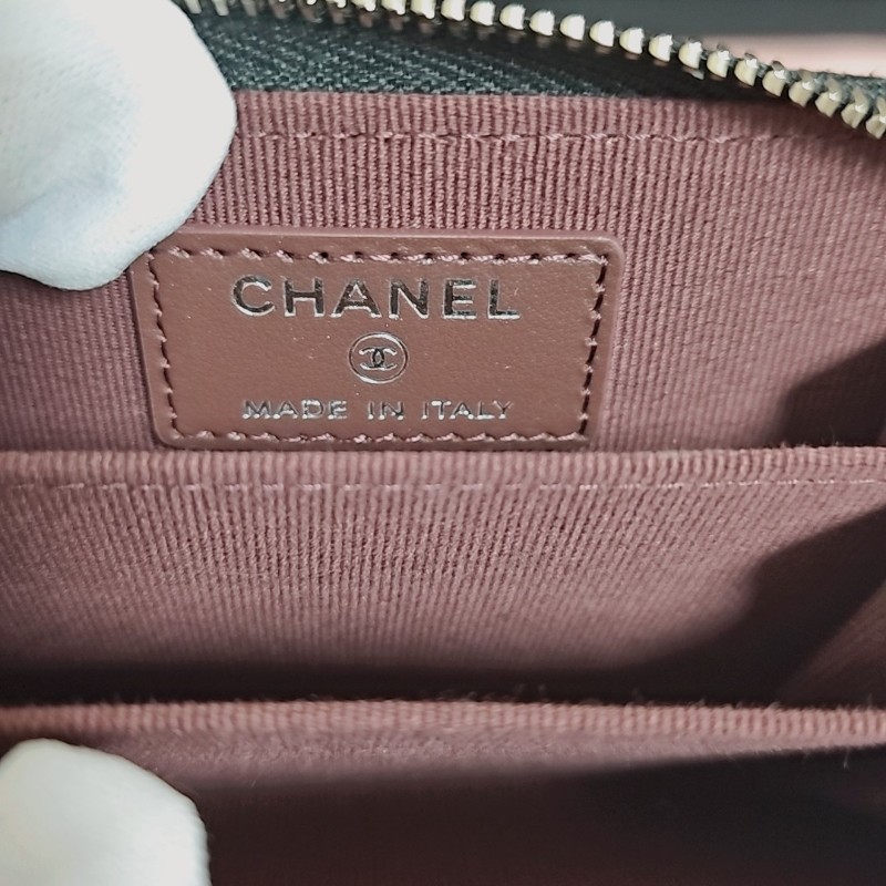 全新 CHANEL 經典魚子醬 荔枝皮 菱格紋 ㄇ字拉鍊零錢包-10