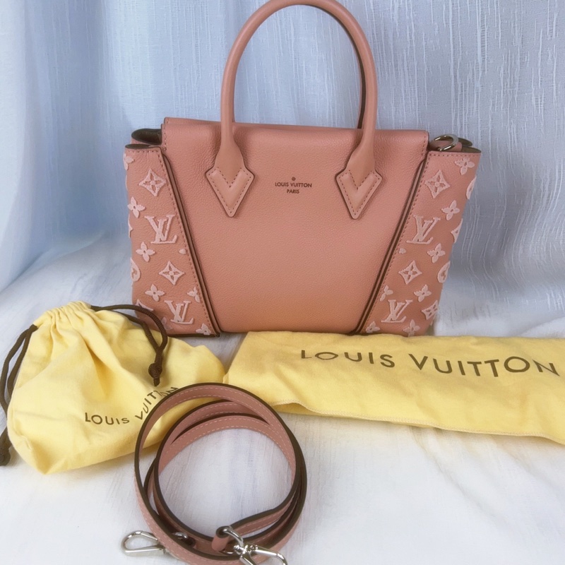 99新LV 路易威登  杏粉色印花LOGO 絲絨老花拼純牛皮磁吸開合手提托特包，顏色溫柔知性-0