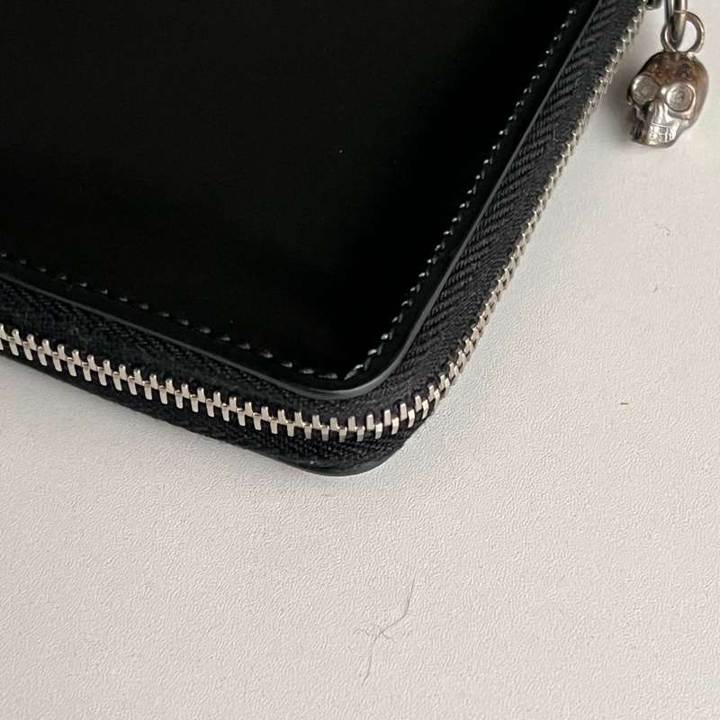 Alexander McQueen Black Patent LeatherZip 長夾錢包-12