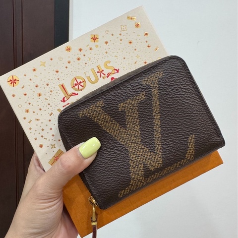 LV 大LOGO ㄇ字拉 ㄇ拉 信用卡卡夾 卡夾 卡包 零錢包 錢包 皮包 錢包 口字拉鍊