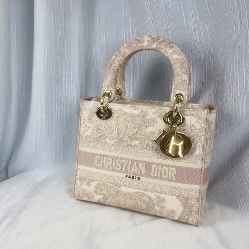 98新DIOR迪奧 Lady D-Lite 動物園系列老虎圖案茹伊印花刺繡淺色背景 織物 戴妃包手提包單肩包斜挎包-1