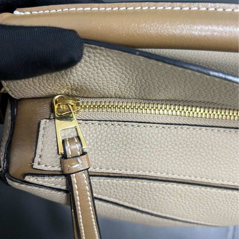 Loewe small puzzle 小號 沙色-19