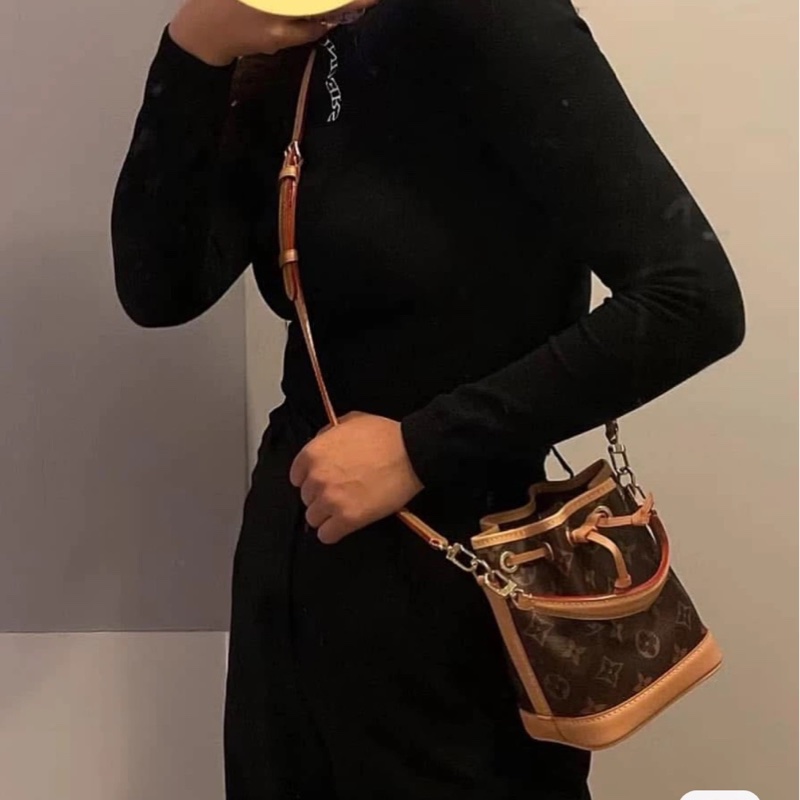 Lv Nano Noe經典小水桶包(台灣專櫃購入配件齊全）-3