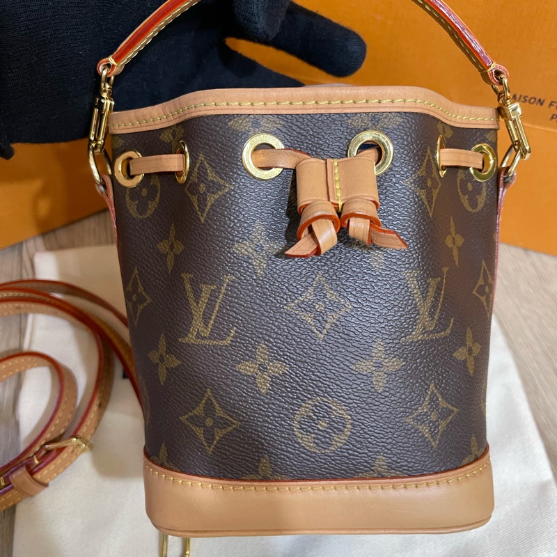 Lv Nano Noe經典小水桶包(台灣專櫃購入配件齊全）-10