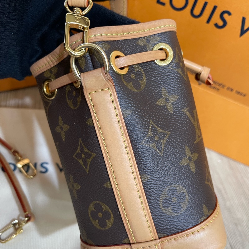 Lv Nano Noe經典小水桶包(台灣專櫃購入配件齊全）-11