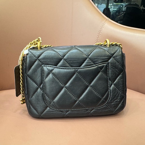 Chanel-6