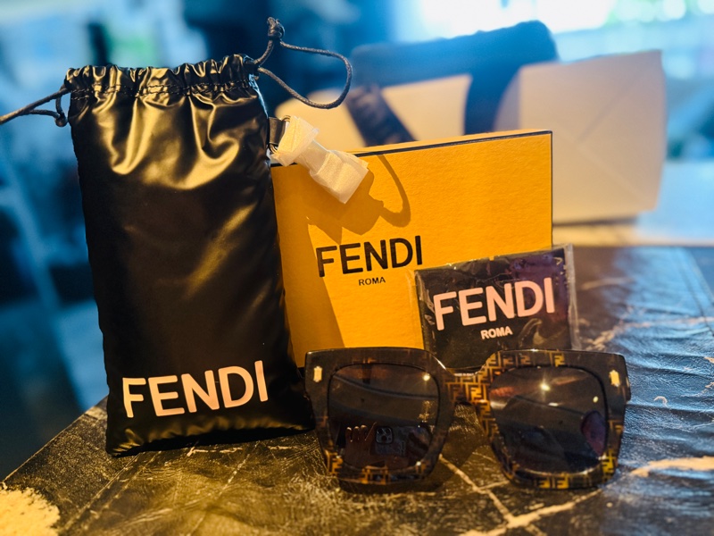 全新 Fendi Ff 經典花色太陽眼鏡 墨鏡0434/G/S Sunglasses#經典F花紋-3