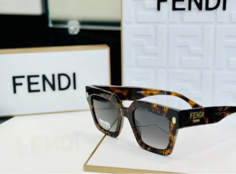 全新 Fendi Ff 經典花色太陽眼鏡 墨鏡0434/G/S Sunglasses#經典F花紋-8