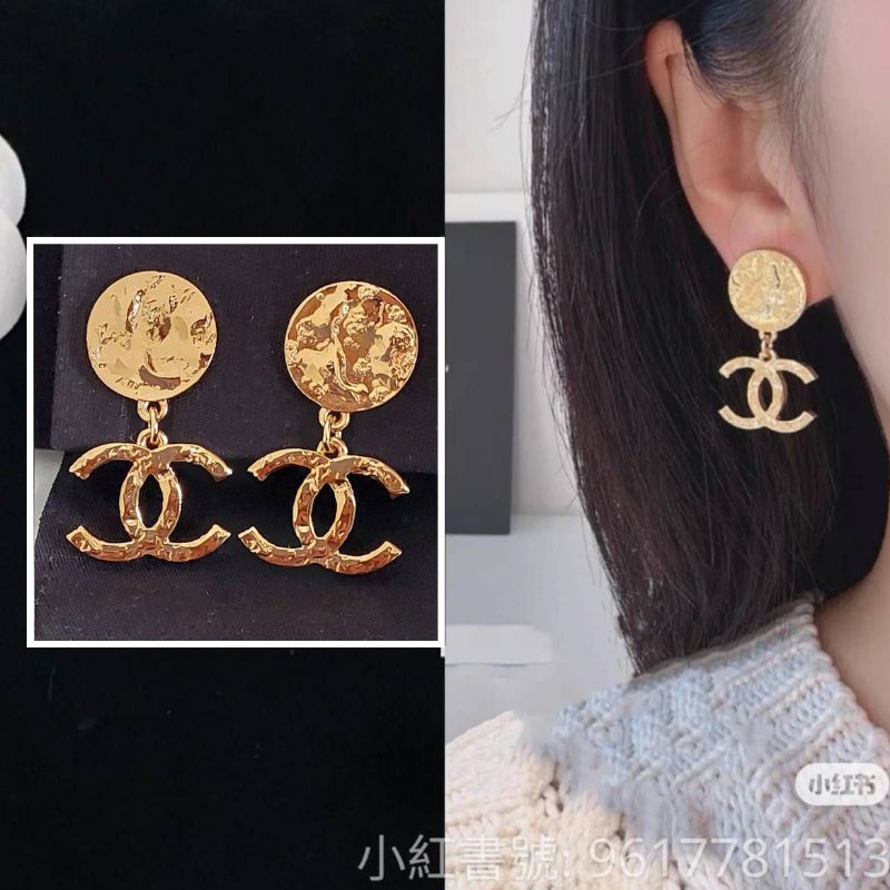 Chanel24c 🌈實品拍照🌈金色熔岩圓雙C耳環 耳針 金屬波紋耳針吊墬耳環👏98新未使用閒置品-0