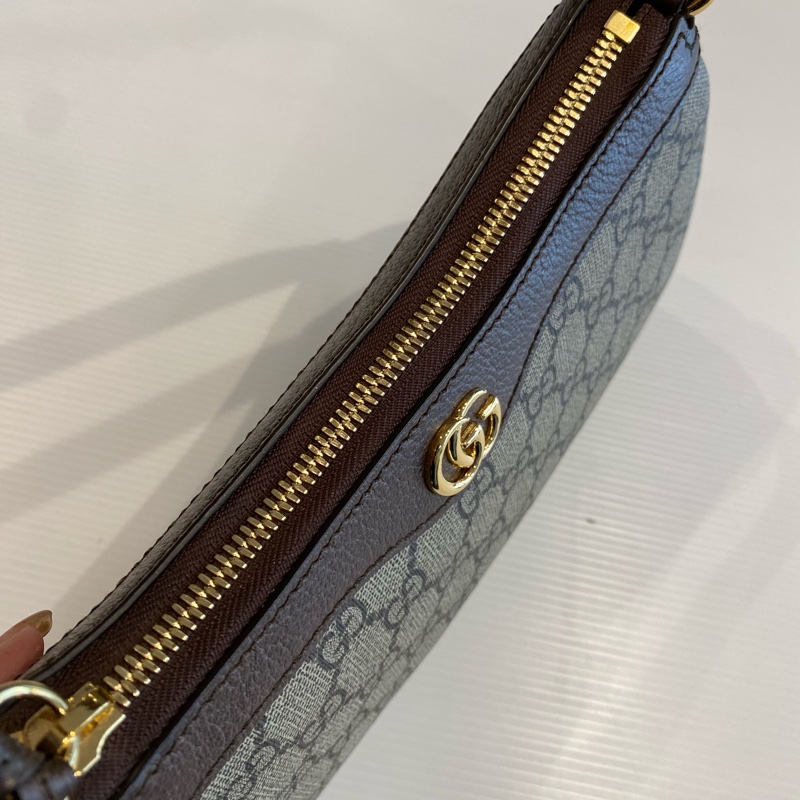 GUCCI 老花腋下包/麻將包-12