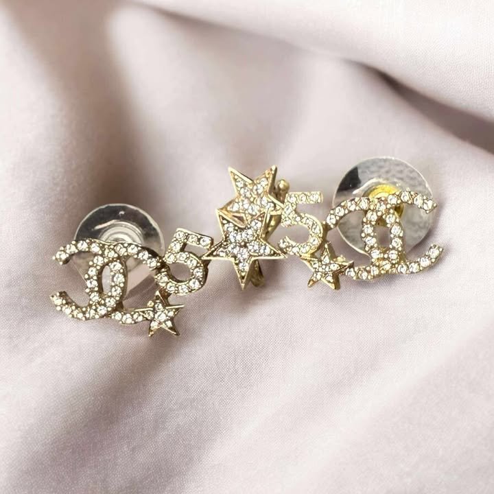 CHANEL 水鑽NO5耳釦款耳環-1