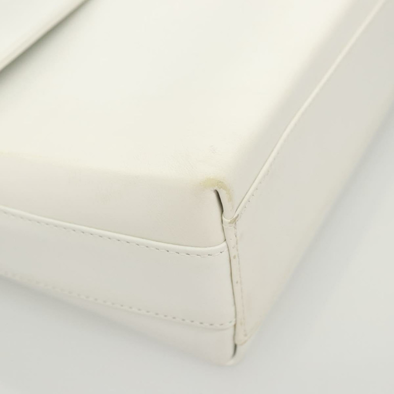 【日本直送】Salvatore Ferragamo 白色銀色皮革肩背包，正品編號 125994-8