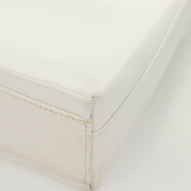 【日本直送】Salvatore Ferragamo 白色銀色皮革肩背包，正品編號 125994-15