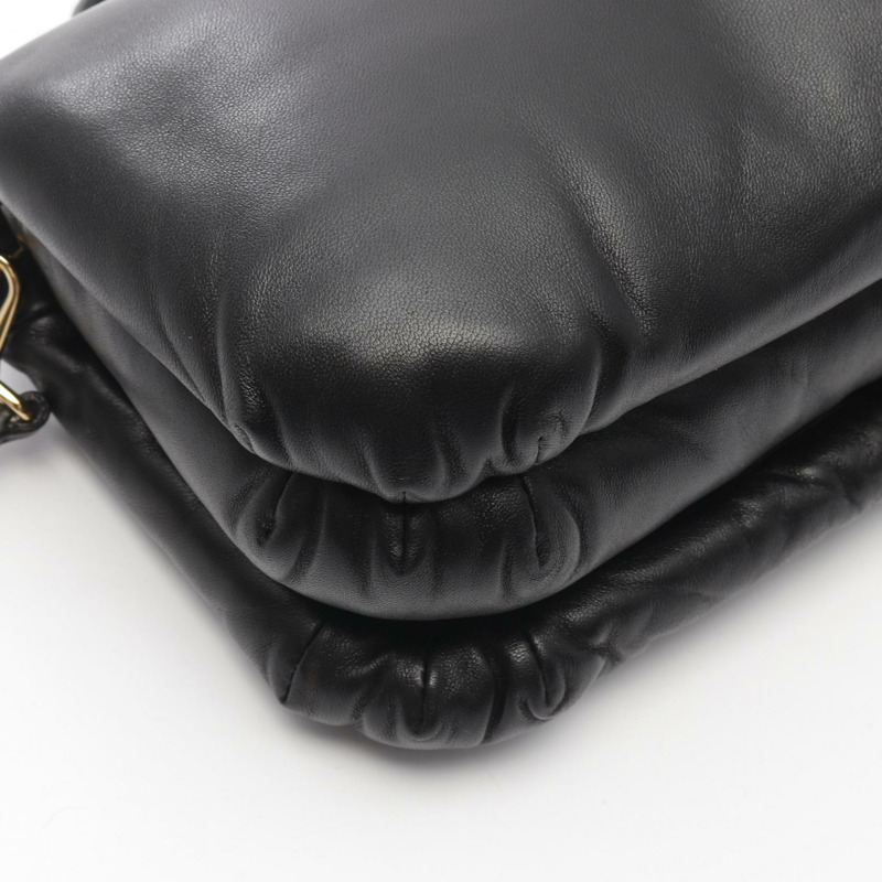 LOEWE Goya 羽絨包迷你肩背包 A896W56X01 皮革黑色二手女款-7