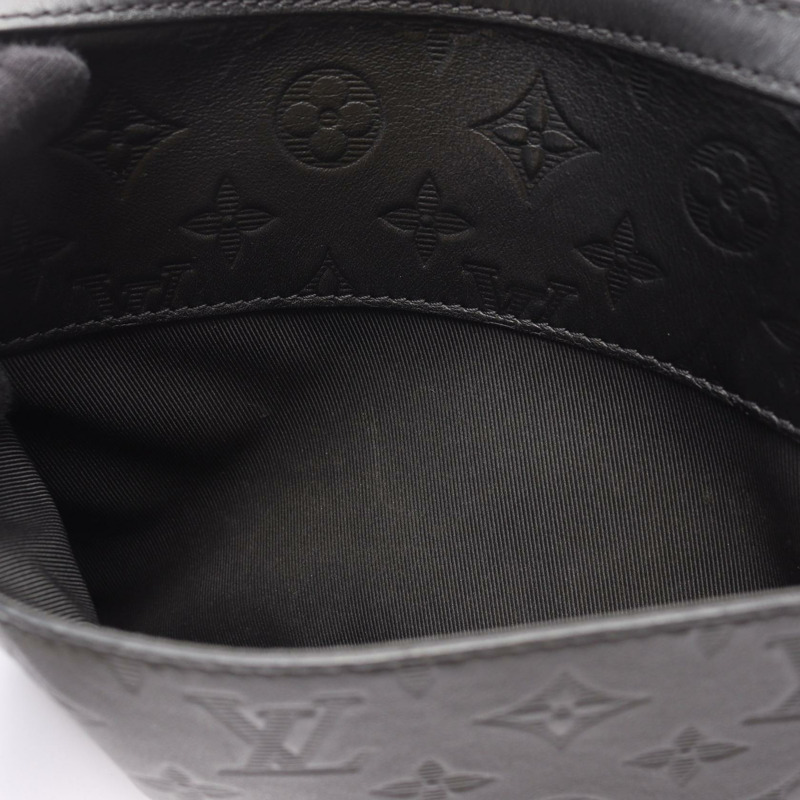 LOUIS VUITTON Duo 斜背包 M69827 Monogram Shadow 皮革 Noir LV-4