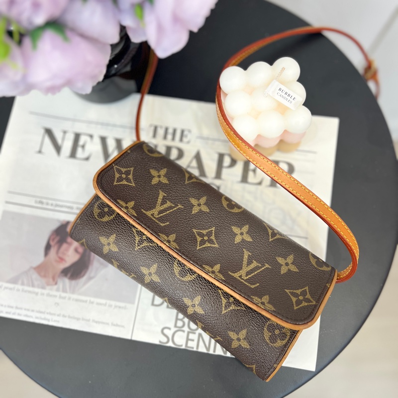 「出清優惠」 Louis Vuitton 路易威登 中古款 中號信封包-6