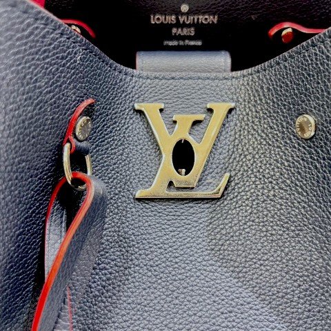 LV LOCKME BUCKET海軍藍牛皮單肩水桶包M546-11
