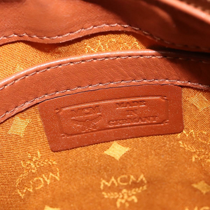 【日本直送】MCM Logo 圖案 Vicetos 波士頓包 PVC 皮革 2 款 棕金色 正品 gh221-16