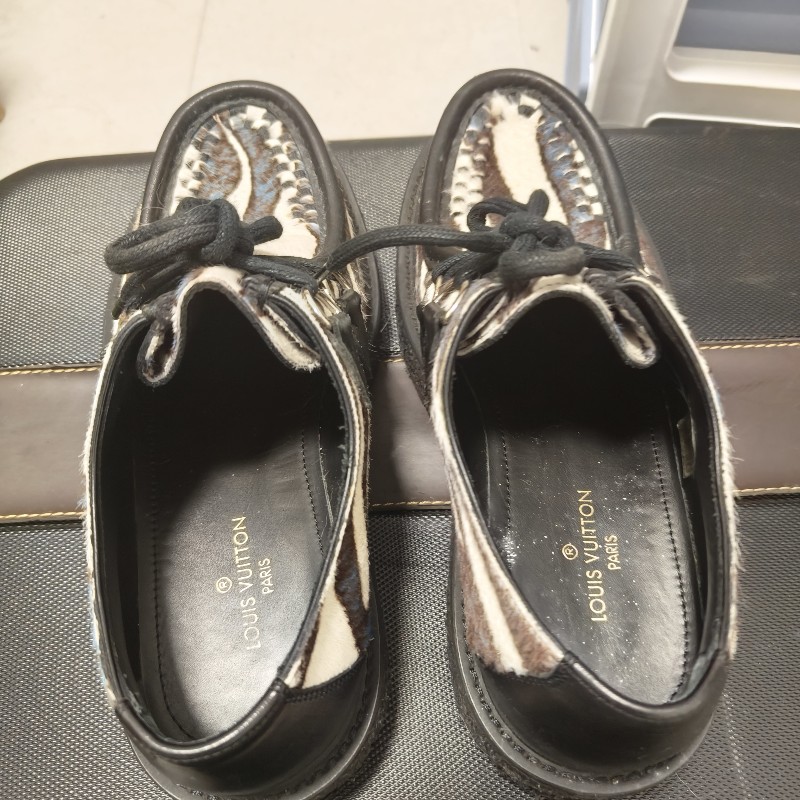 Louis Vuitton 毛絨皮鞋 女碼-6