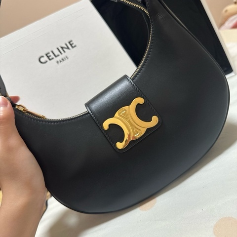 Celine Ava 腋下包
