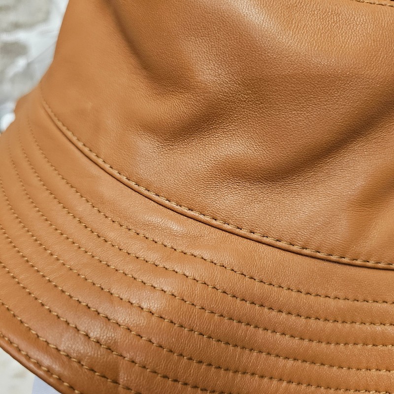 全新 LOEWE 經典皮革漁夫帽 L號 ｜小牛皮款-4