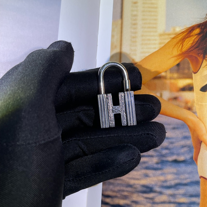 Hermes H 可活動鎖頭 O648-3