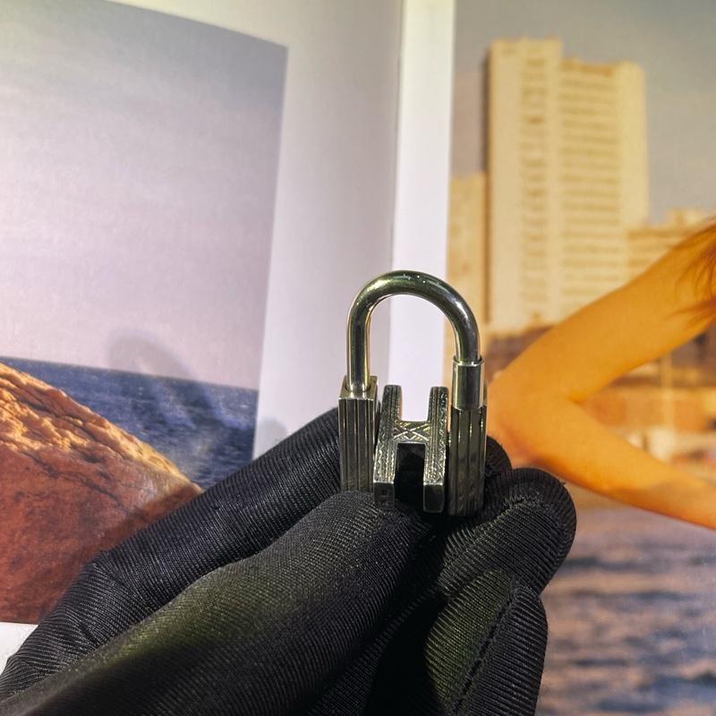 Hermes H 可活動鎖頭 O648-21