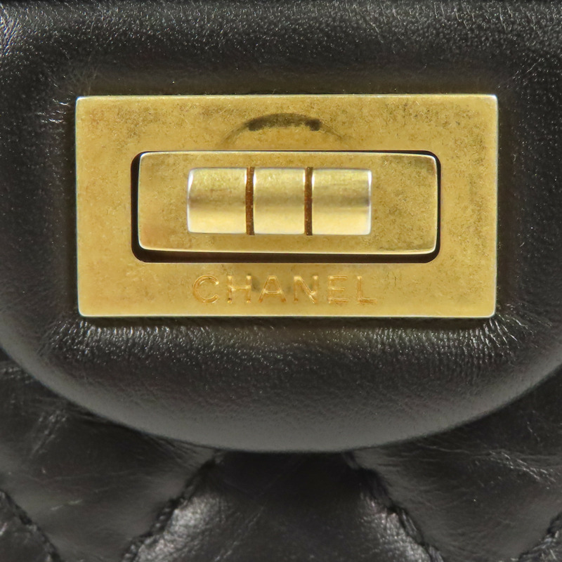 CHANEL 牛皮皮革2.55 Mini金扣鏈帶肩背袋-9