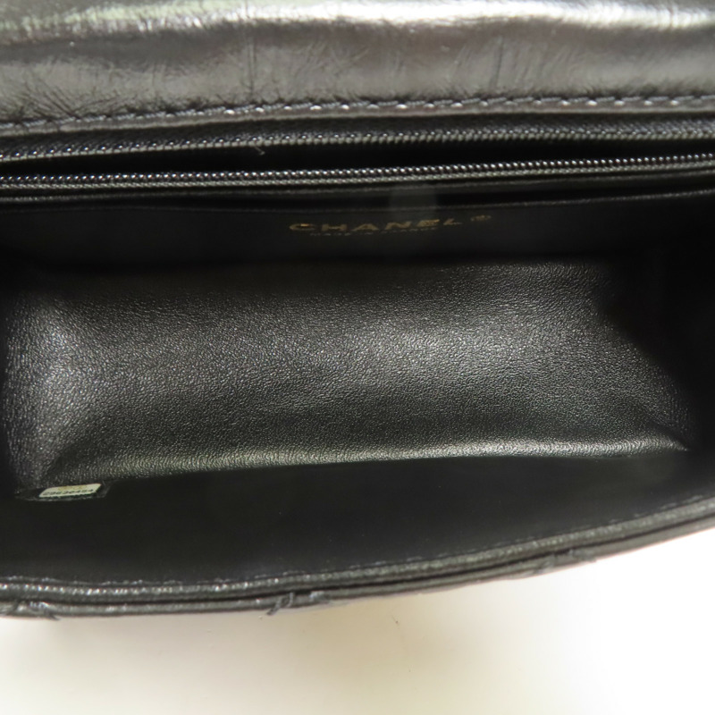 CHANEL 牛皮皮革2.55 Mini金扣鏈帶肩背袋-13