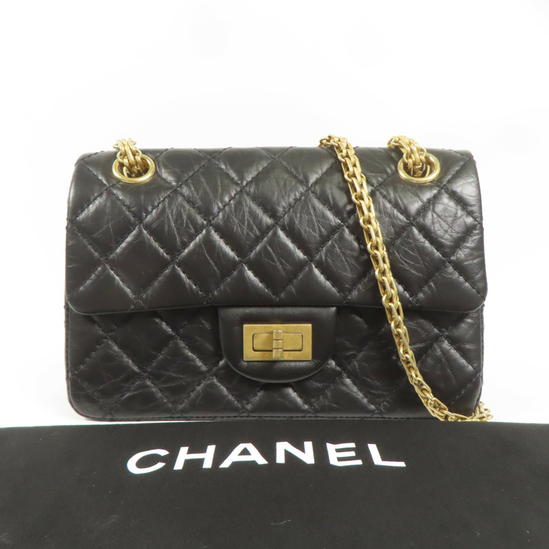 CHANEL 牛皮皮革2.55 Mini金扣鏈帶肩背袋-14