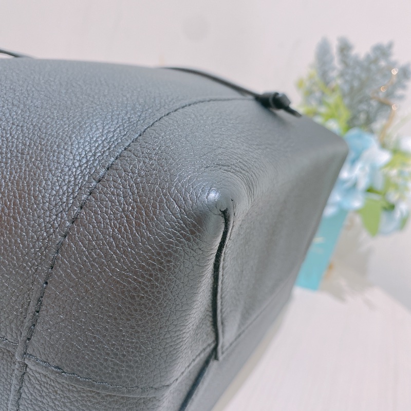 TK1707 LOUIS VUITTON 路易威登全牛皮LV鎖扣背囊LOCKME BACKPACK-7