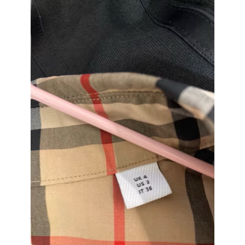 Burberry 挺版襯衫 二手商品 可單穿 也可以當外罩小外套🧥-4