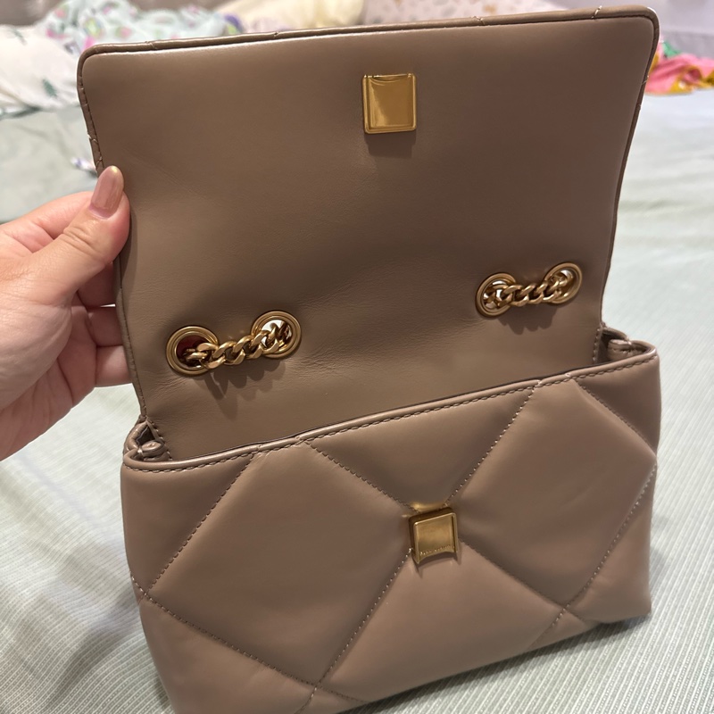 TORY BURCH 專櫃大格紋澎澎皮側背包（灰褐色）22.5cm-1