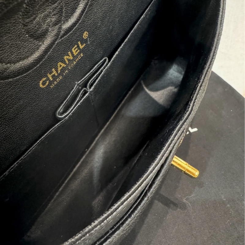Chanel GHW Vintage Small Caviar Cf-7