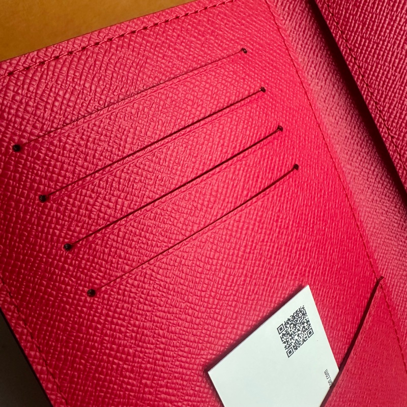 LV M13424 超級限量 村上隆櫻桃系列 護照夾-8