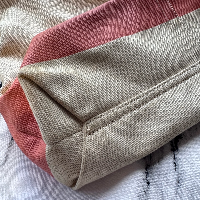 （售出）Coach 限量版 海灘帆布肩揹包-7