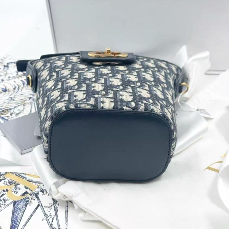 Dior 30 Montaigne 老花薯條包 全新 配件防塵袋盒子-5